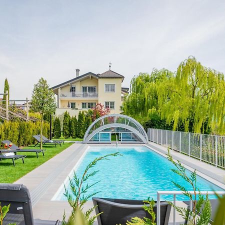 Quellenhof Apartment Термено Екстериор снимка