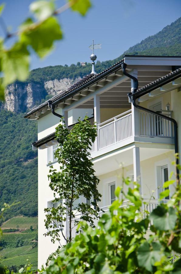 Quellenhof Apartment Термено Екстериор снимка