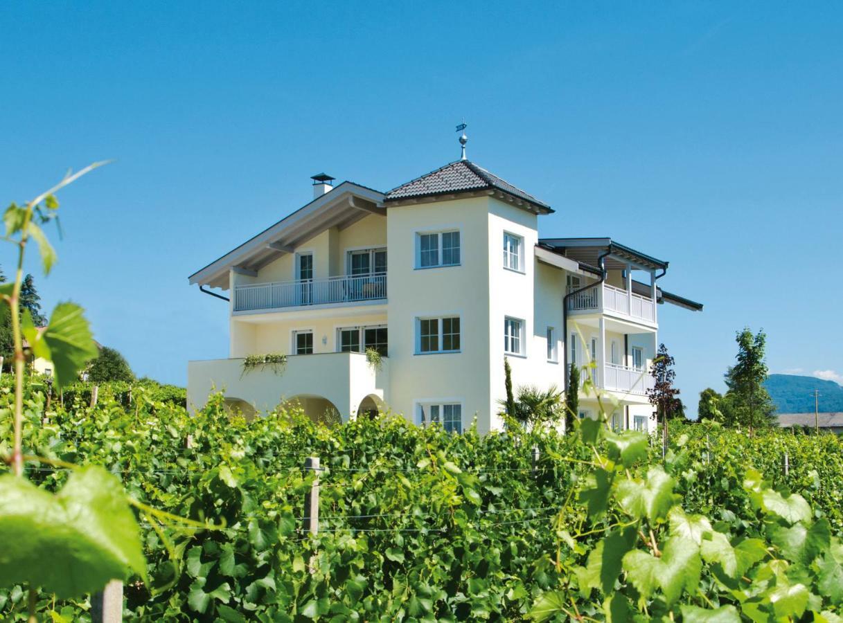 Quellenhof Apartment Термено Екстериор снимка